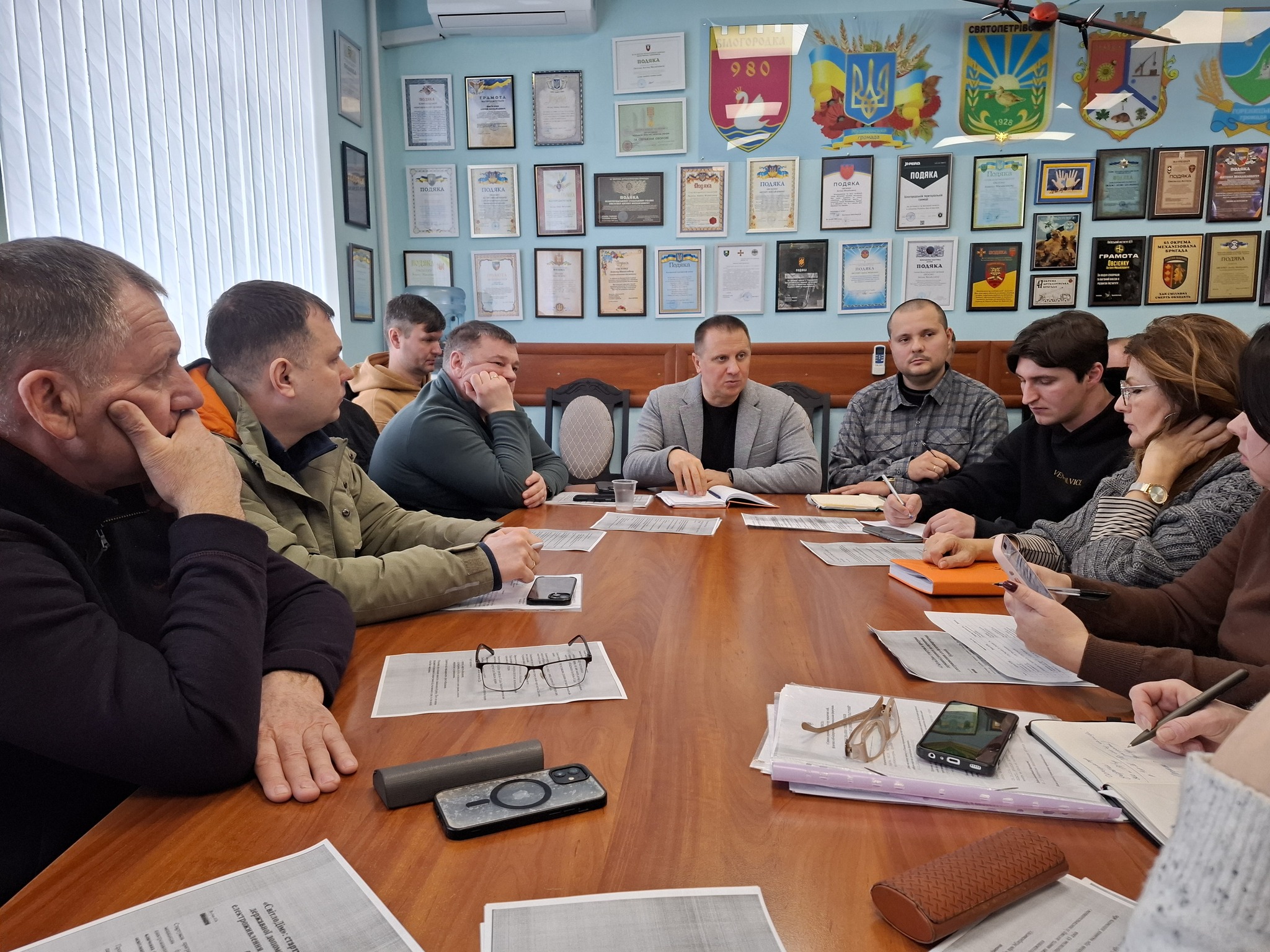 Антон Овсієнко: Шукаємо спільні рішення для забезпечення багатоповерхівок водою та теплом під час відключень світла